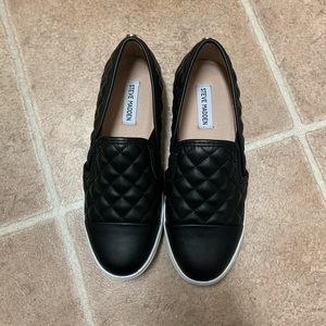 Steve Madden flats